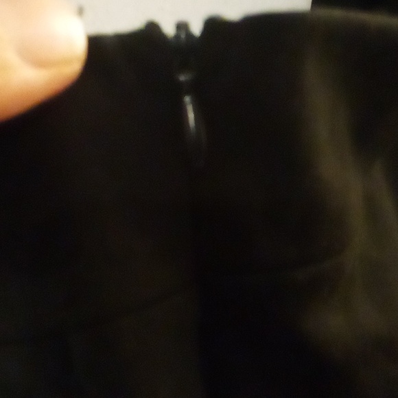 Santa Clause Holiday cocktail Dress fun & adorable! Size 6 TTS - Picture 6 of 10